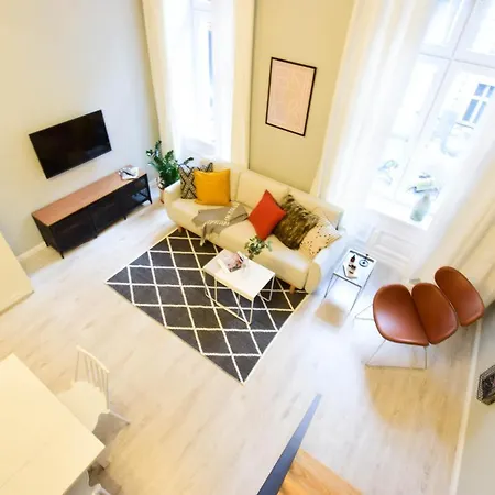 Premier Apartment Center - 5 Minutes Walk To Rynek Апартаменти