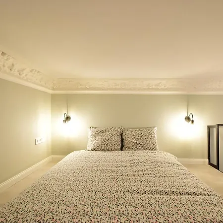 Premier Apartment Center - 5 Minutes Walk To Rynek Апартаменти *