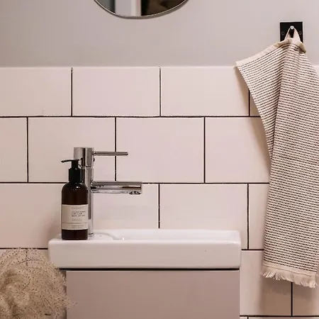 Апартаменти Premier Apartment Center - 5 Minutes Walk To Rynek *
